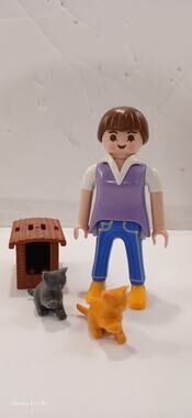 Playmobil Women Figure Purple Top Blue Jeans Pet Cats and Carrier
